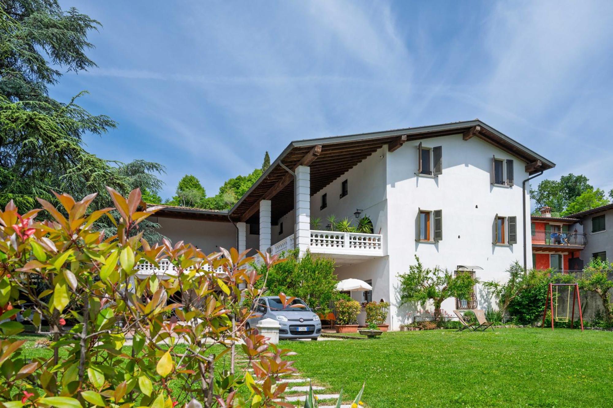 San Carlo Appartamenti Vacanze โซยาโน เดล ลาโก ภายนอก รูปภาพ