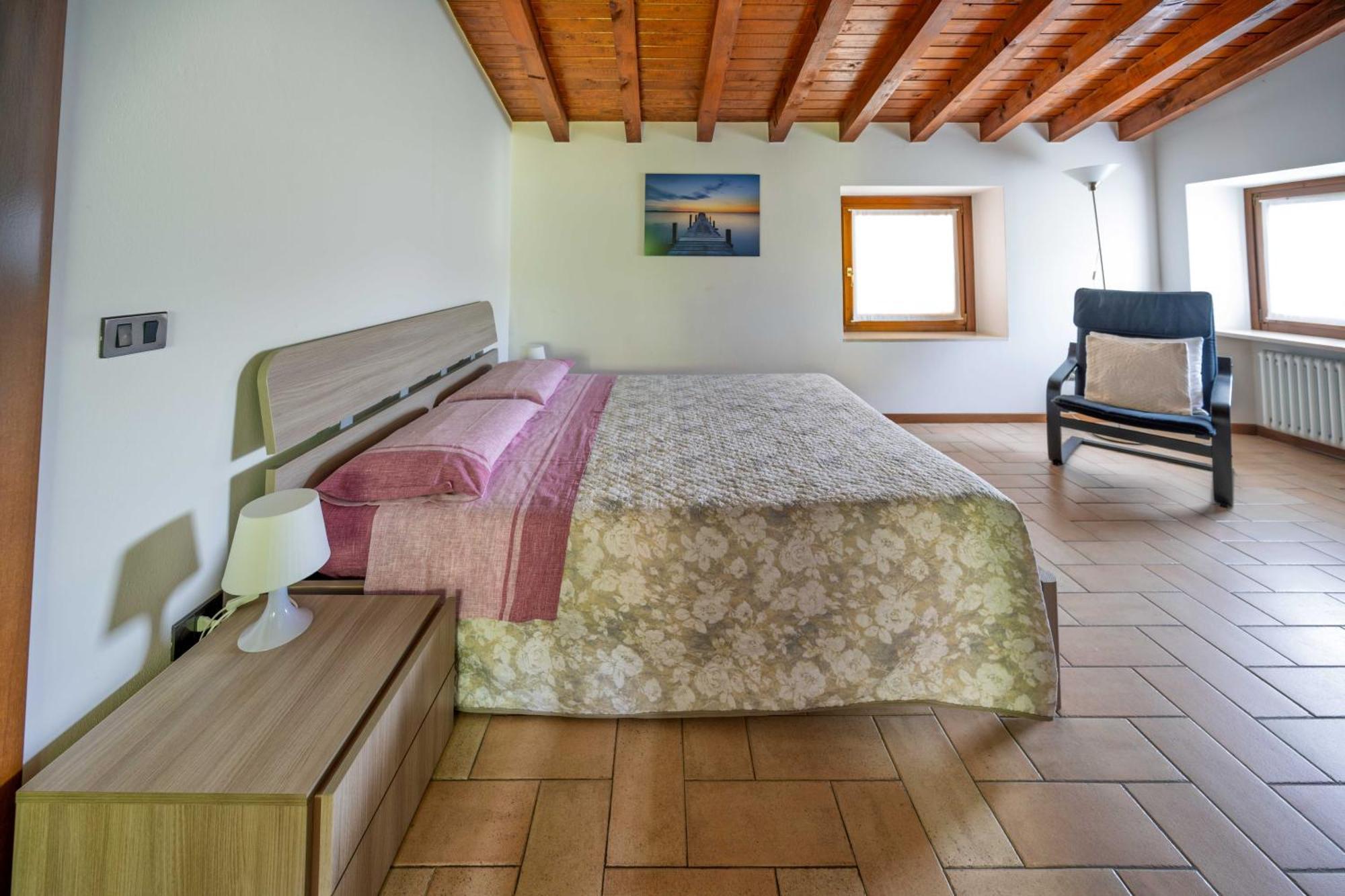 San Carlo Appartamenti Vacanze โซยาโน เดล ลาโก ภายนอก รูปภาพ